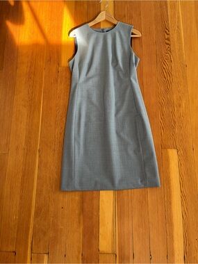Theory Sleeveless Gray Sheath Dress